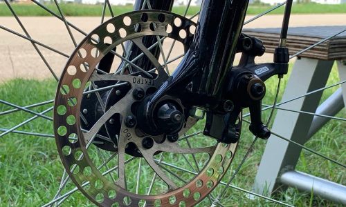 Quel est le meilleur bloque disque avec alarme pour un deux roues?